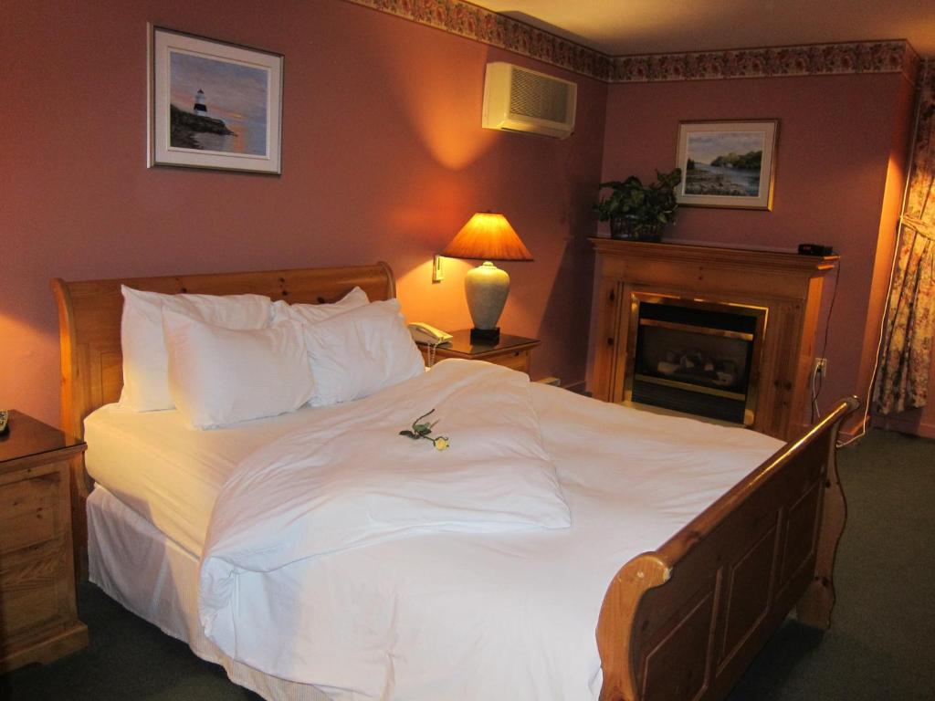 & Motel 3*